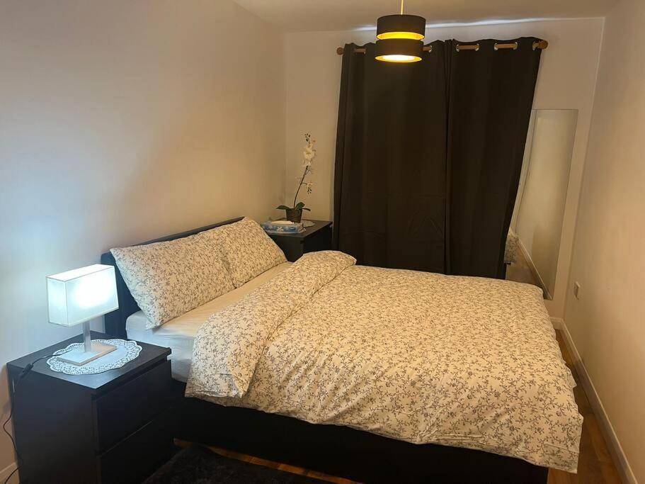 Apartamento Perfect For Families And Friends - 2 Bedroom In - Peckham