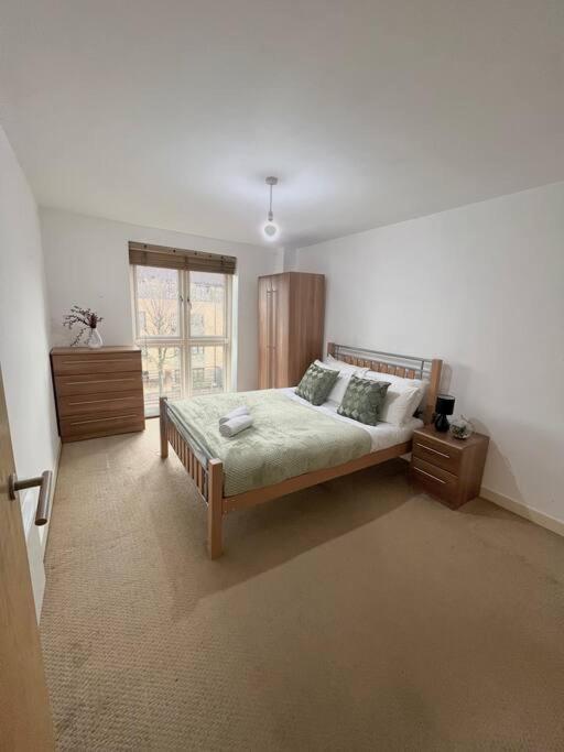 New Build 2 Bedroom With 2 Bath, Apartamento