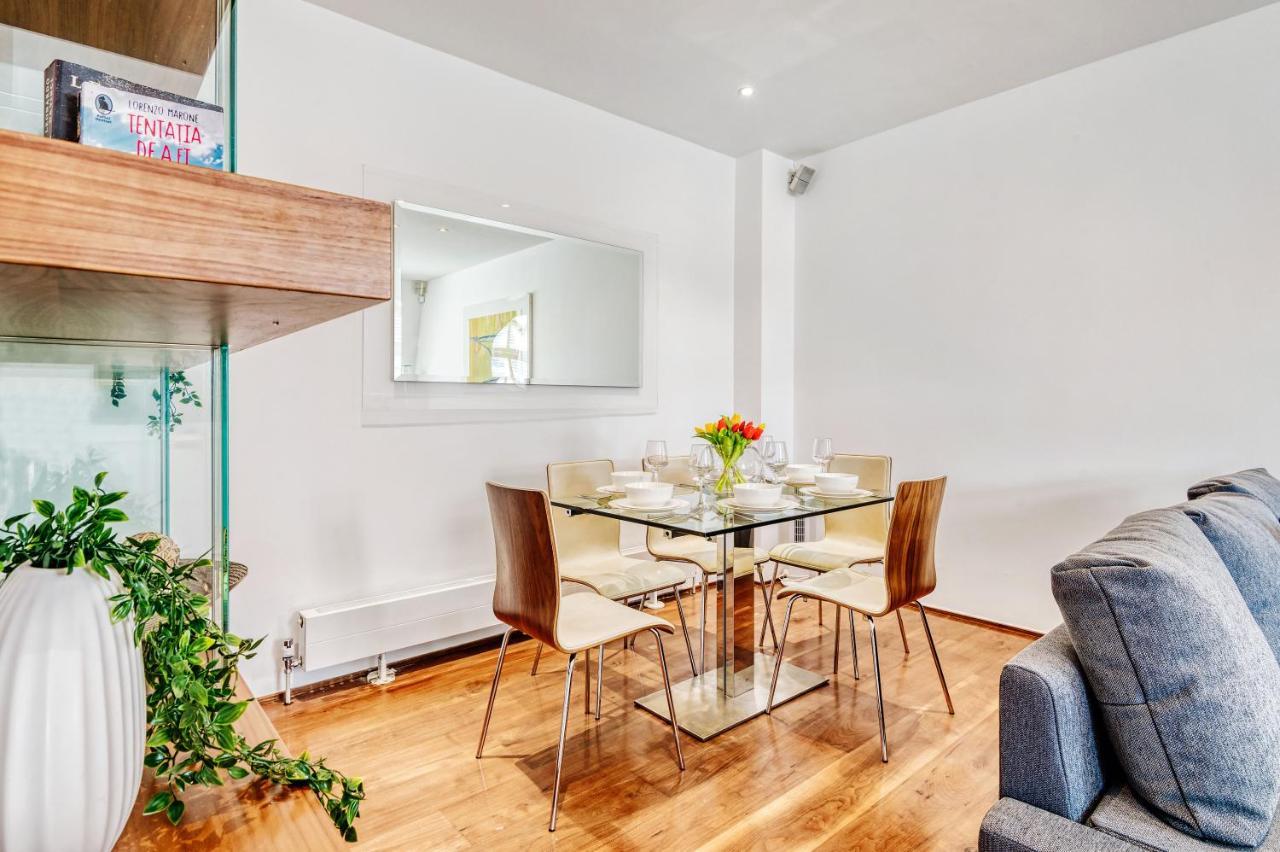 Modernized South Kensington Apartamento