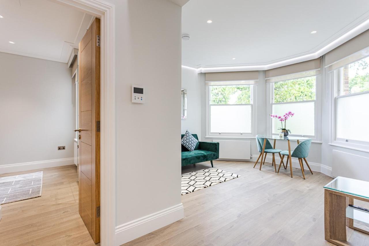 Luxlet - Heart Of Hampstead, * Londres