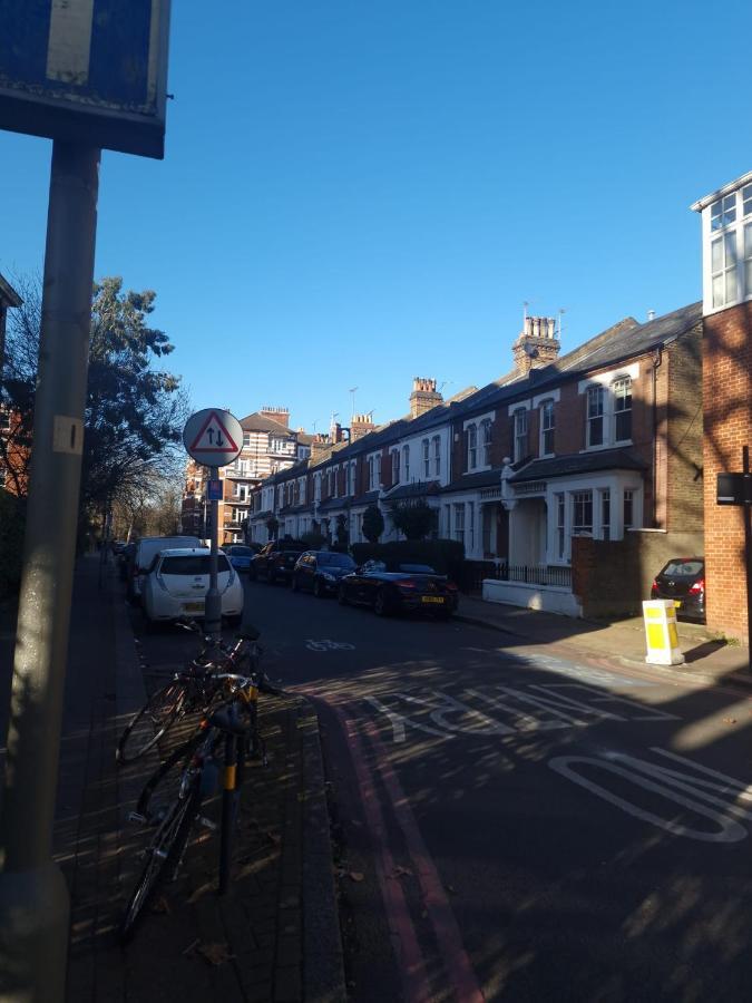 Apartment Lovely Newly Refurbished In Battersea London
