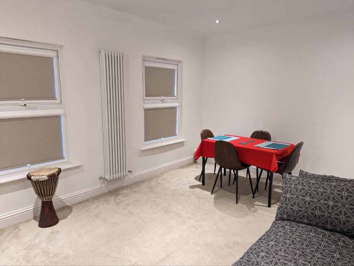Fully-equipped Flat In The Of London. * Londres