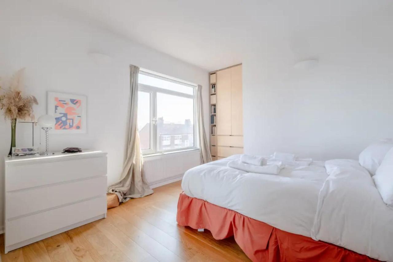 Peaceful 2 Bedroom Flat With Roof Terrace - Hackney Appartement