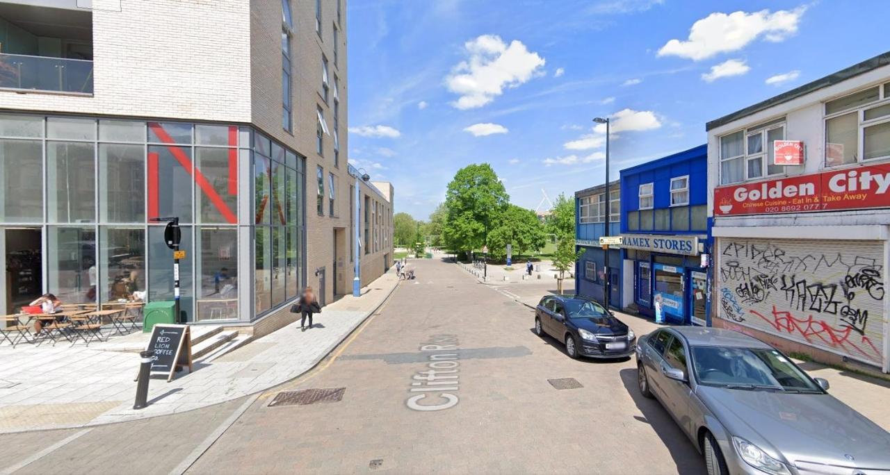 Super Studio With Two Bedrooms - Five Minutes From The Station! * Londen
