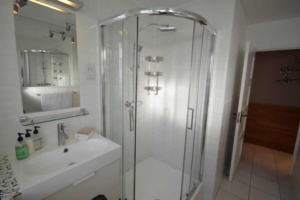 Apartment Flat In The Heart Of Camden Town *