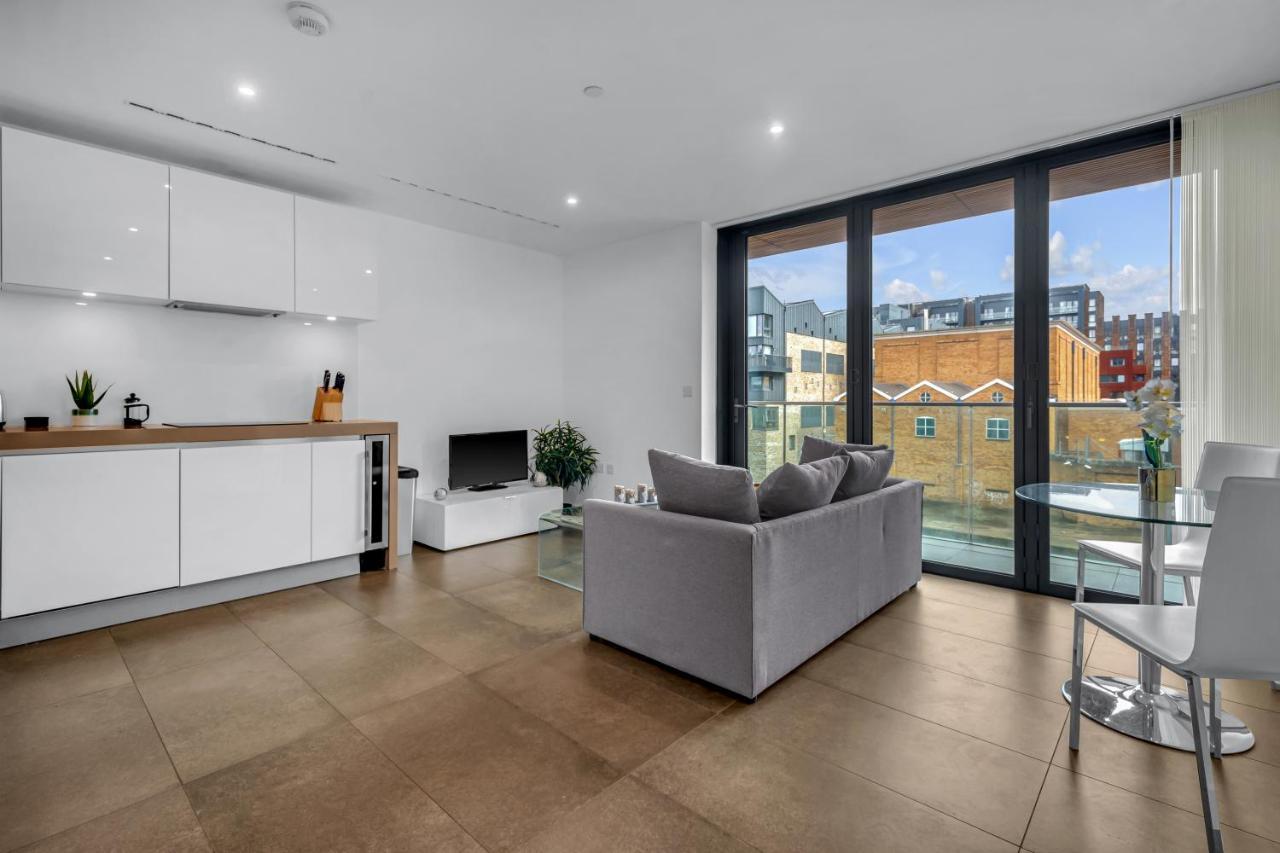 Mysquare Modern One Bedroom In Old Street Apartment *