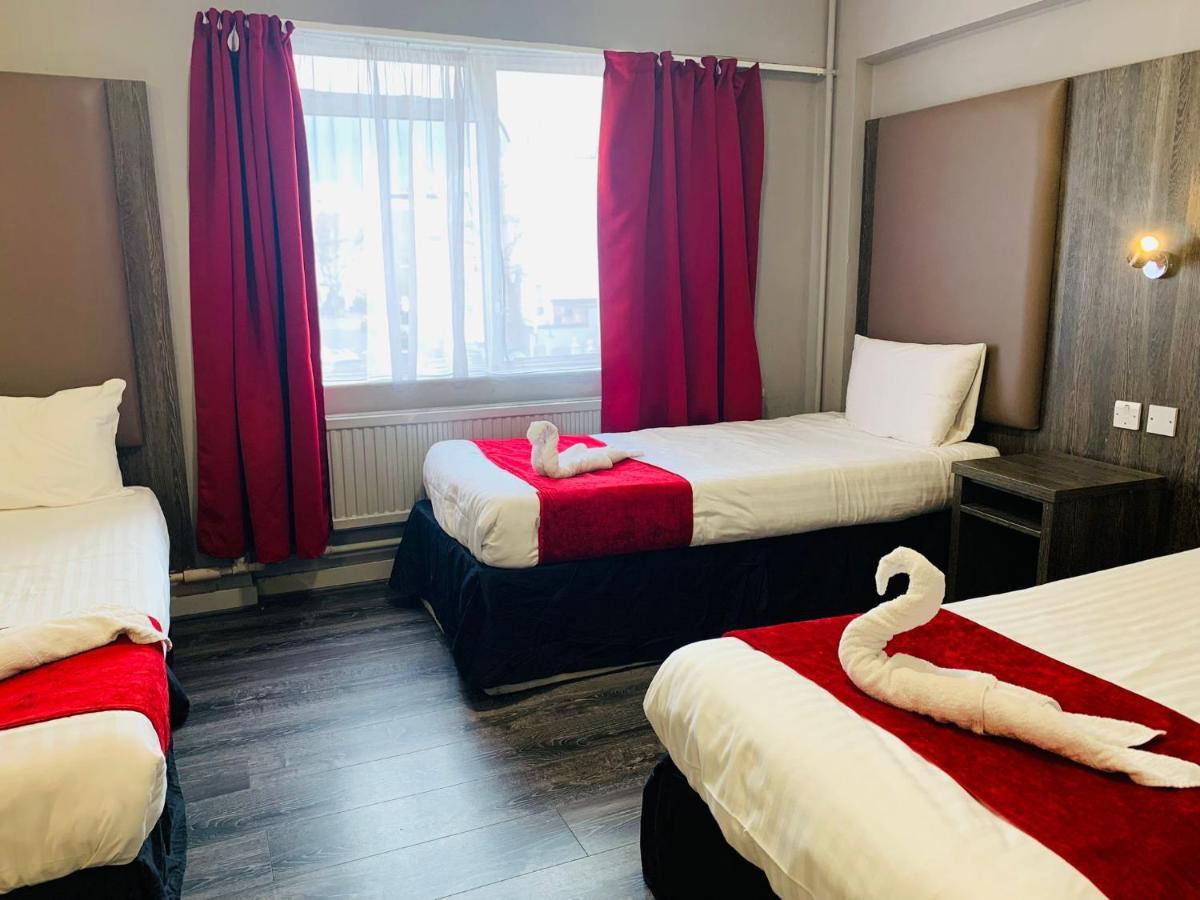 Hotel Lily 2*