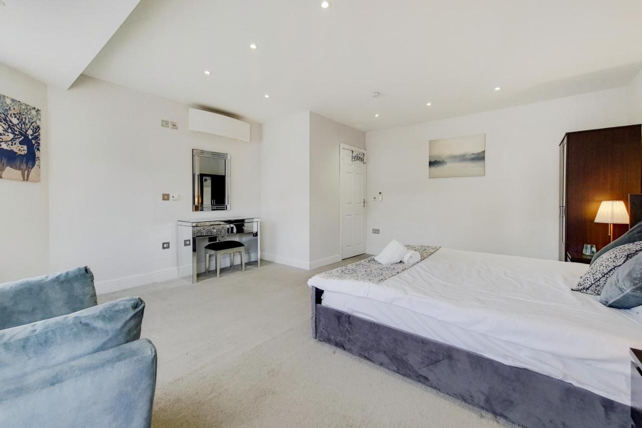 The Gloucester Residences Apartment London