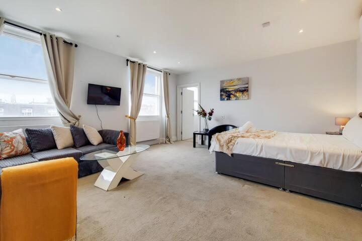 Apartment The Gloucester Residences London
