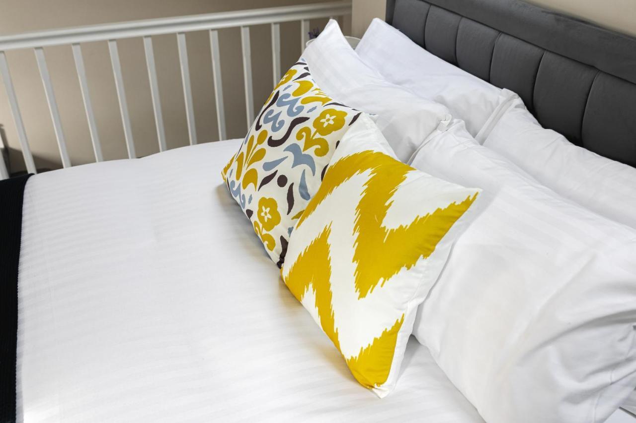 Appartement Skyvillion - Cozy Large 4 & 1 Bed In Enfield, Mins To Tube Station, Free Wi-fi