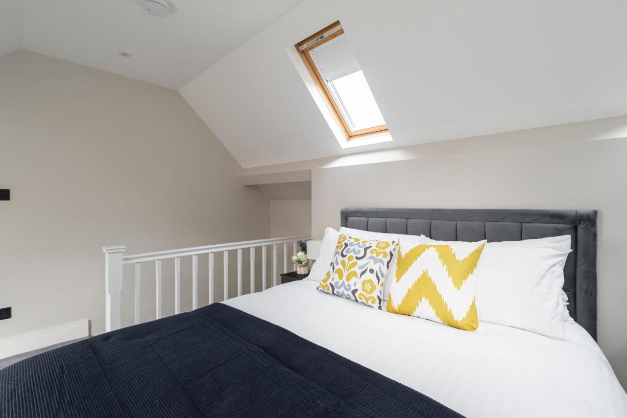 Appartement Skyvillion - Cozy Large 4 & 1 Bed In Enfield, Mins To Tube Station, Free Wi-fi