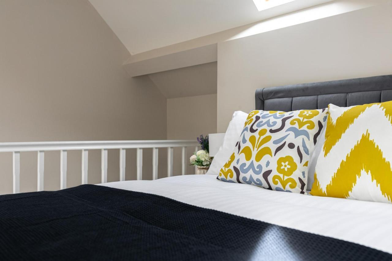 Appartement Skyvillion - Cozy Large 4 & 1 Bed In Enfield, Mins To Tube Station, Free Wi-fi