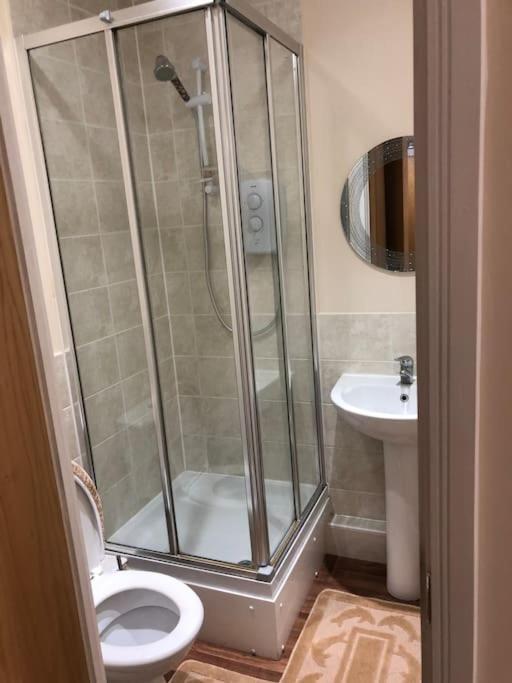 Justalf Facilities-spacious 2-bed In Thamesmead, Greenwich Apartamento