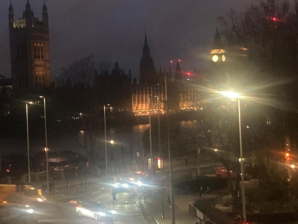 Luxury Designer River View Of Parliament Westminster Big Ben. Apartamento