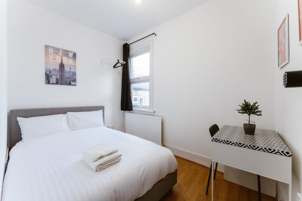 Mile End Double 86a Guest house *