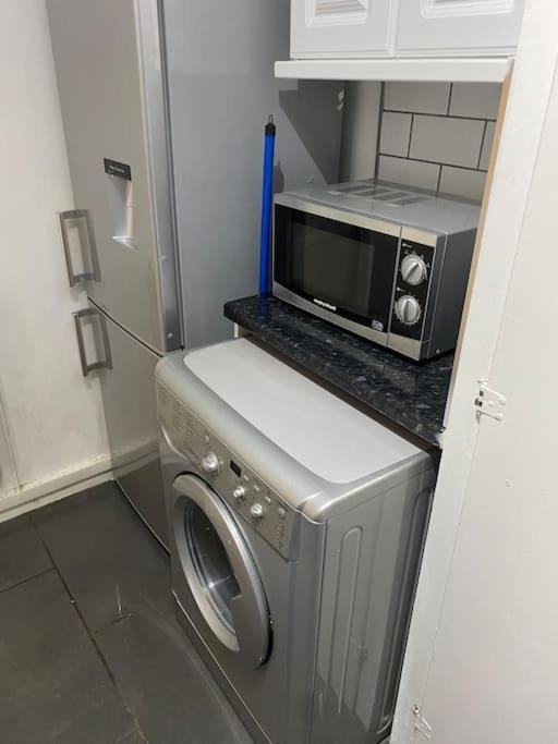 Ground Floor One Bedroom Bayswater Central Apartamento Londres