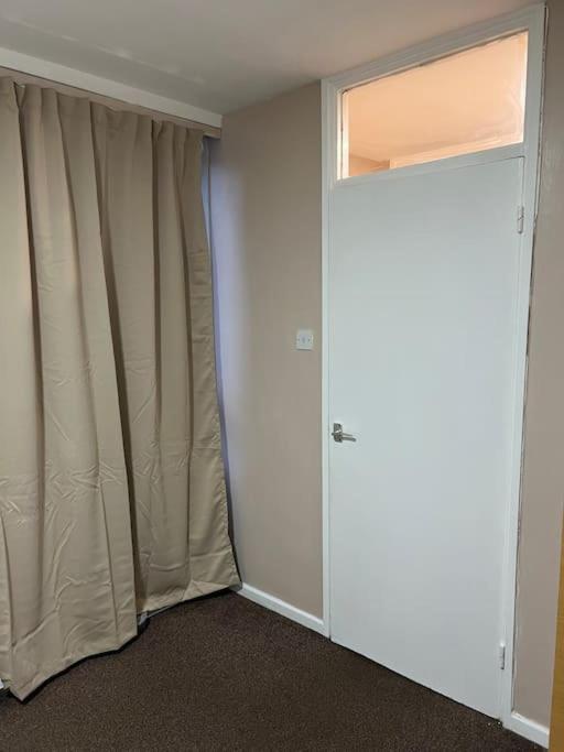 Apartamento 016- 1 Bedroom Church Street F31 *
