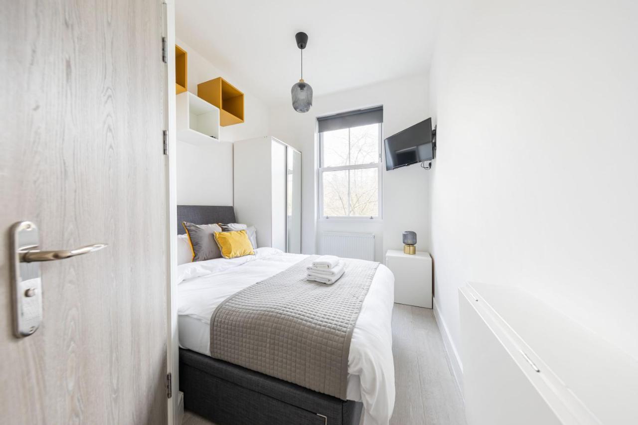 Cozy Ensuite Bedroom For Two Near Tufnell Park *
