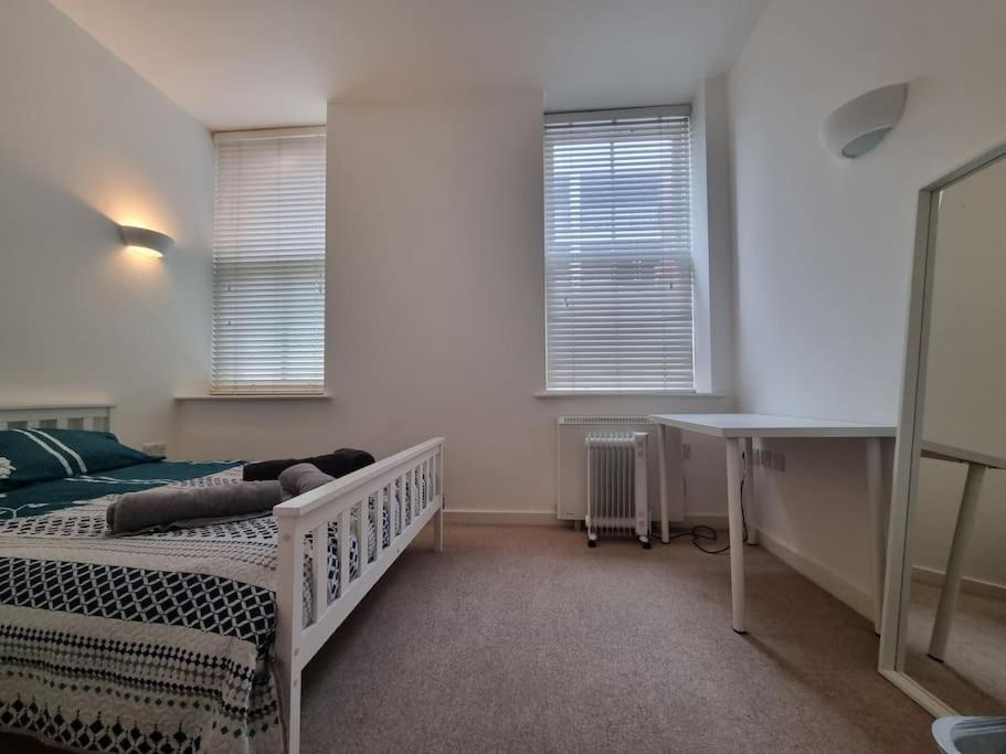 Modern Two Bedroom Ground Floor Appartement