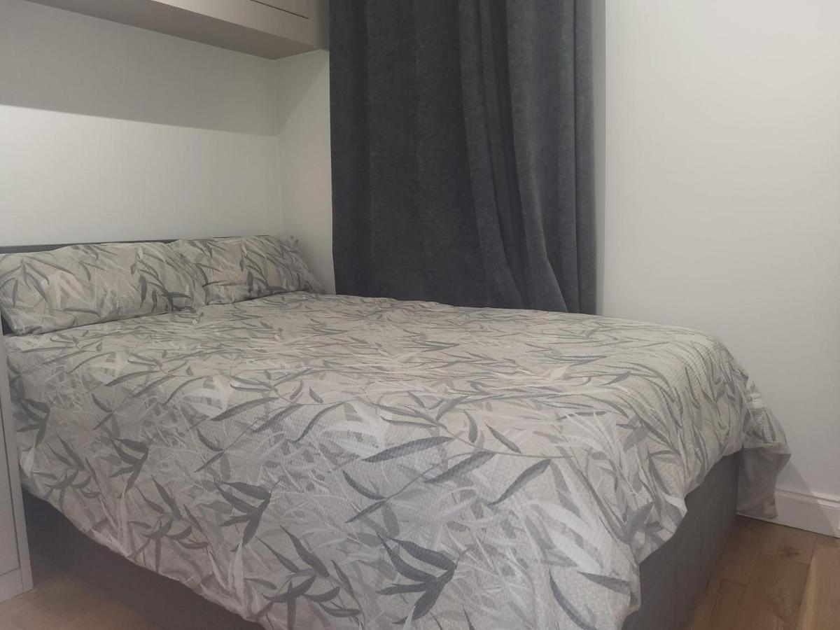 Two Bed Ground Floor - Bermondsey