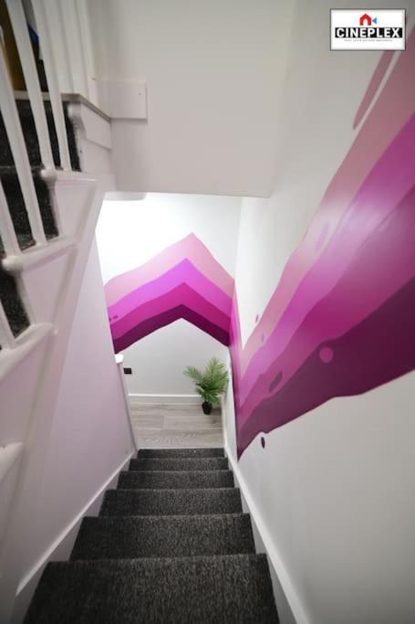 Business Leisure Professional Flat B Unit 2 Lewisham Wifi Netflix By Cineplex Short Lets & Serviced *