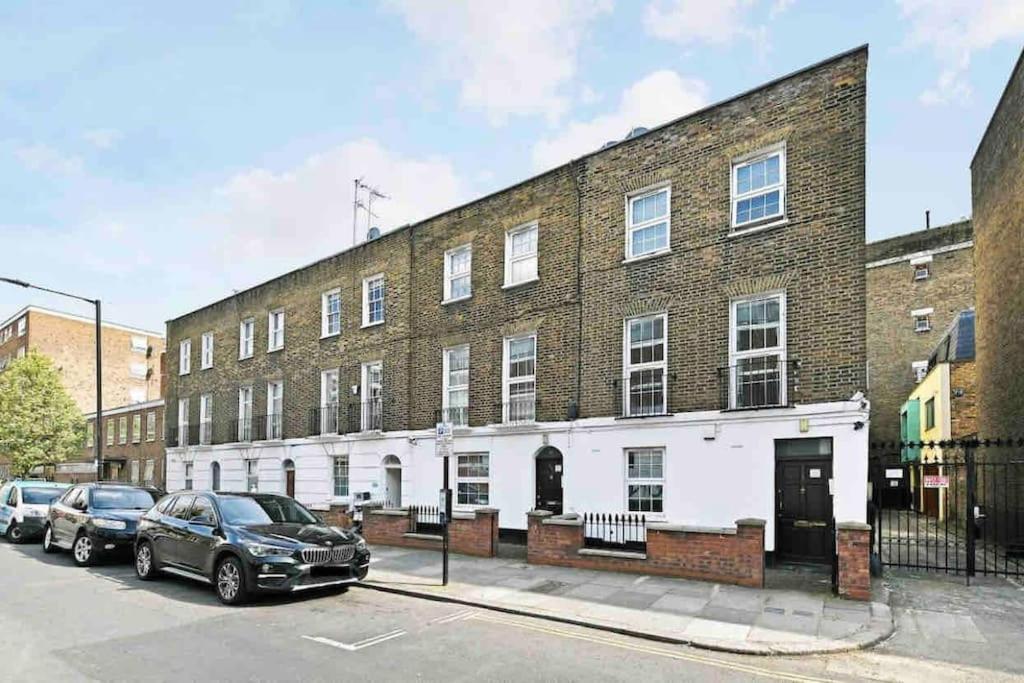 Immaculate In * Londres