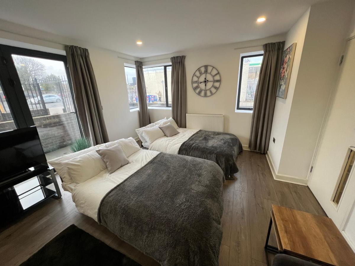 3bed Flat 3wc And Great Location Near Excel City Airport O2 And Canning Town Station * Londres