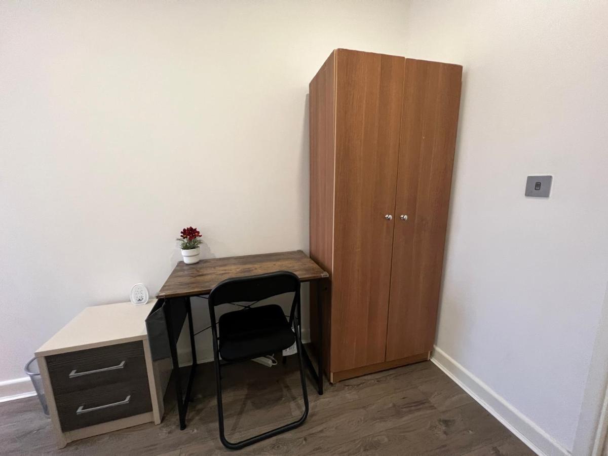 Hébergement de vacances 3bed Flat 3wc And Great Location Near Excel City Airport O2 And Canning Town Station Londres