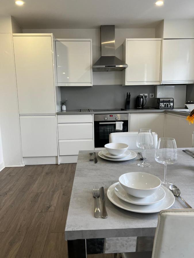 Hébergement de vacances 3bed Flat 3wc And Great Location Near Excel City Airport O2 And Canning Town Station Londres