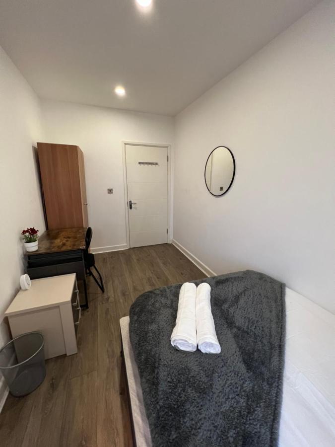 3bed Flat 3wc And Great Location Near Excel City Airport O2 And Canning Town Station Hébergement de vacances