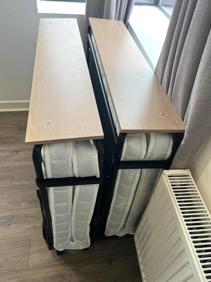 3bed Flat 3wc And Great Location Near Excel City Airport O2 And Canning Town Station Hébergement de vacances Londres
