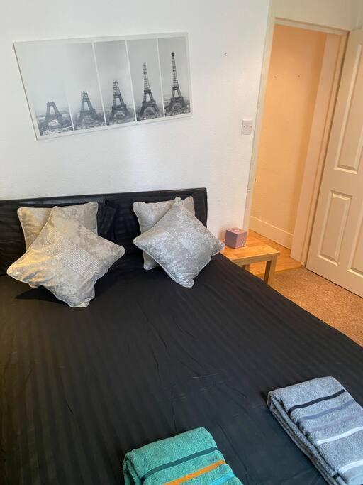017- Premium Location 100 Penfold Place *