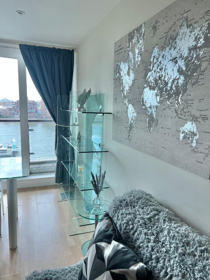 Apartment Vauxhall Riverside Central