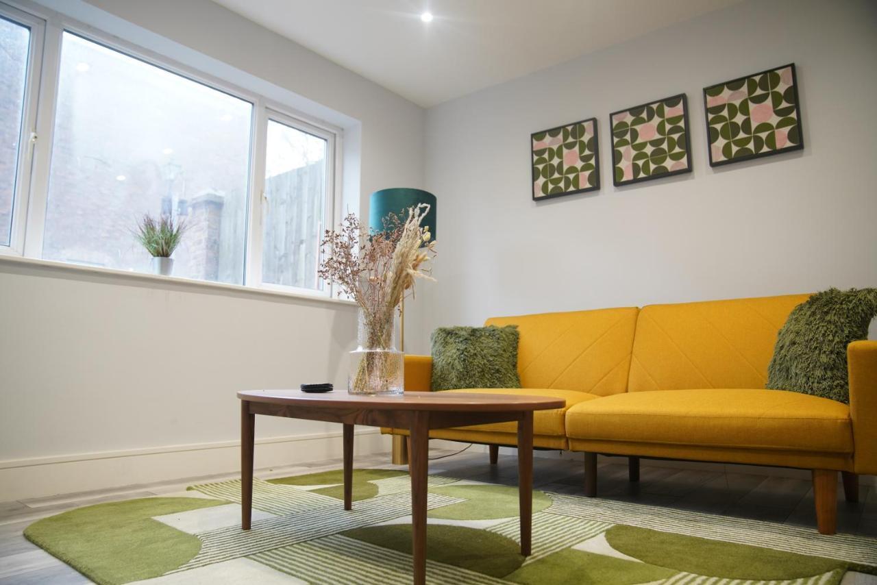 Lux 3bdr For 7 Nr Eye Vakantiehuis