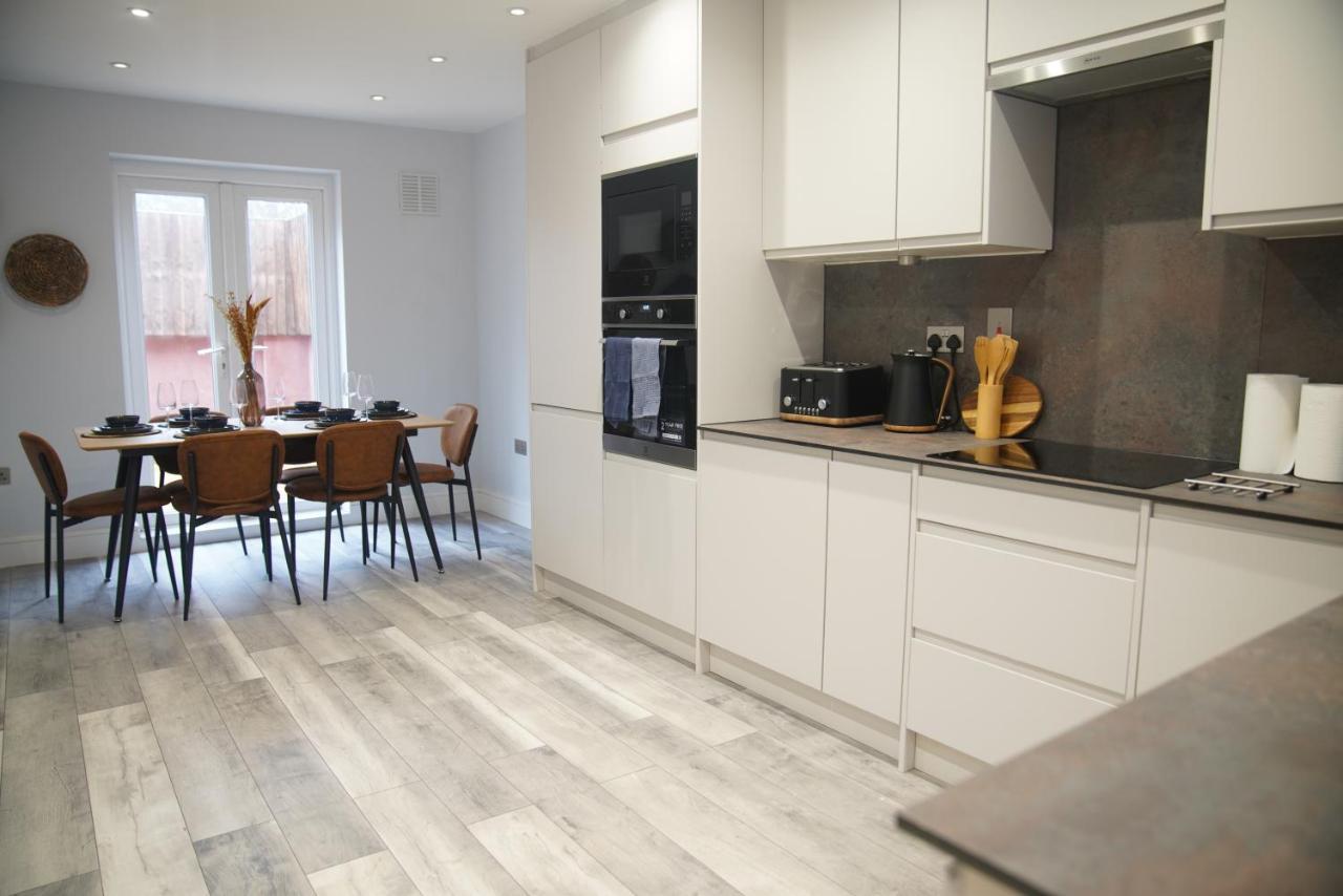 Lux 3bdr For 7 Nr Eye Londres