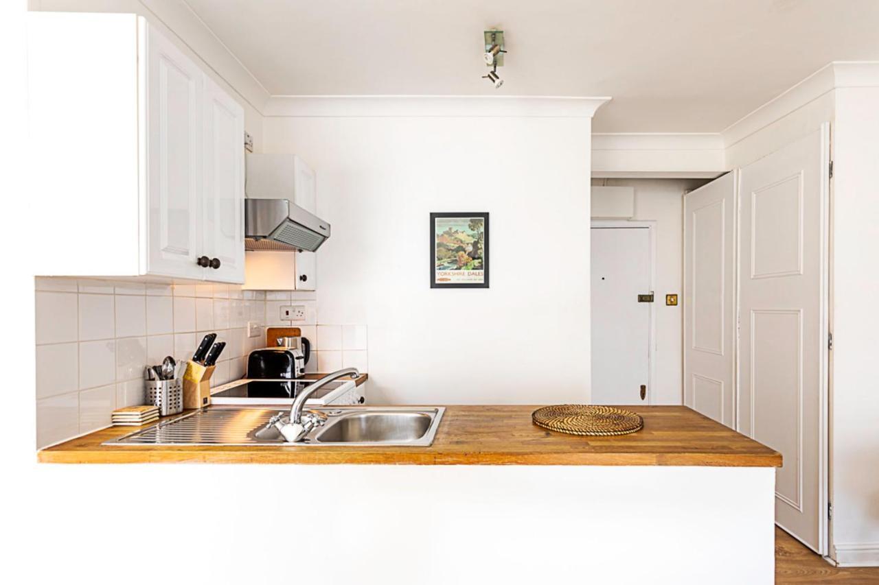 Appartement Convenient Studio Near Victoria