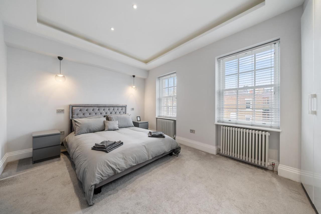 Modern 4 Bedroom Townhouse With Cinema In The Heart Of Se1 Holiday home