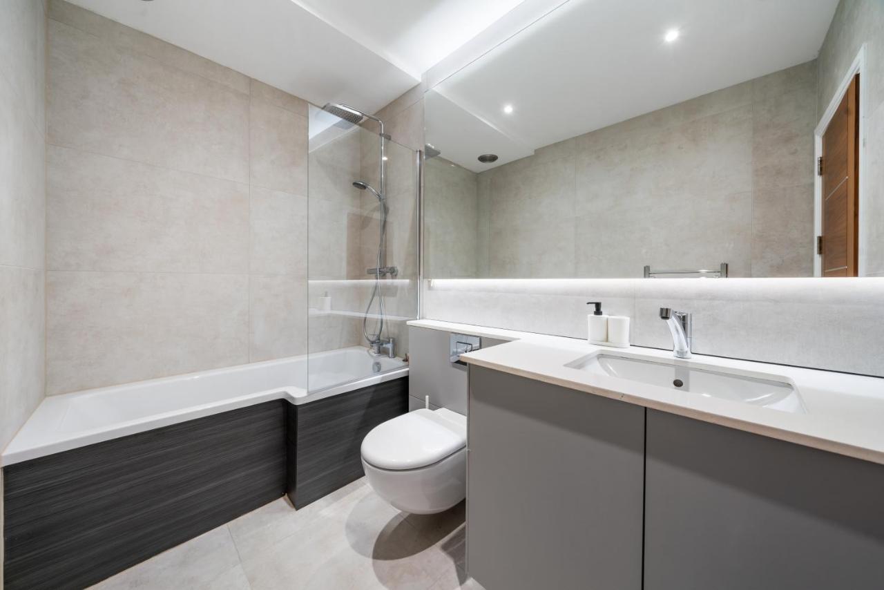 Holiday home Modern 4 Bedroom Townhouse With Cinema In The Heart Of Se1