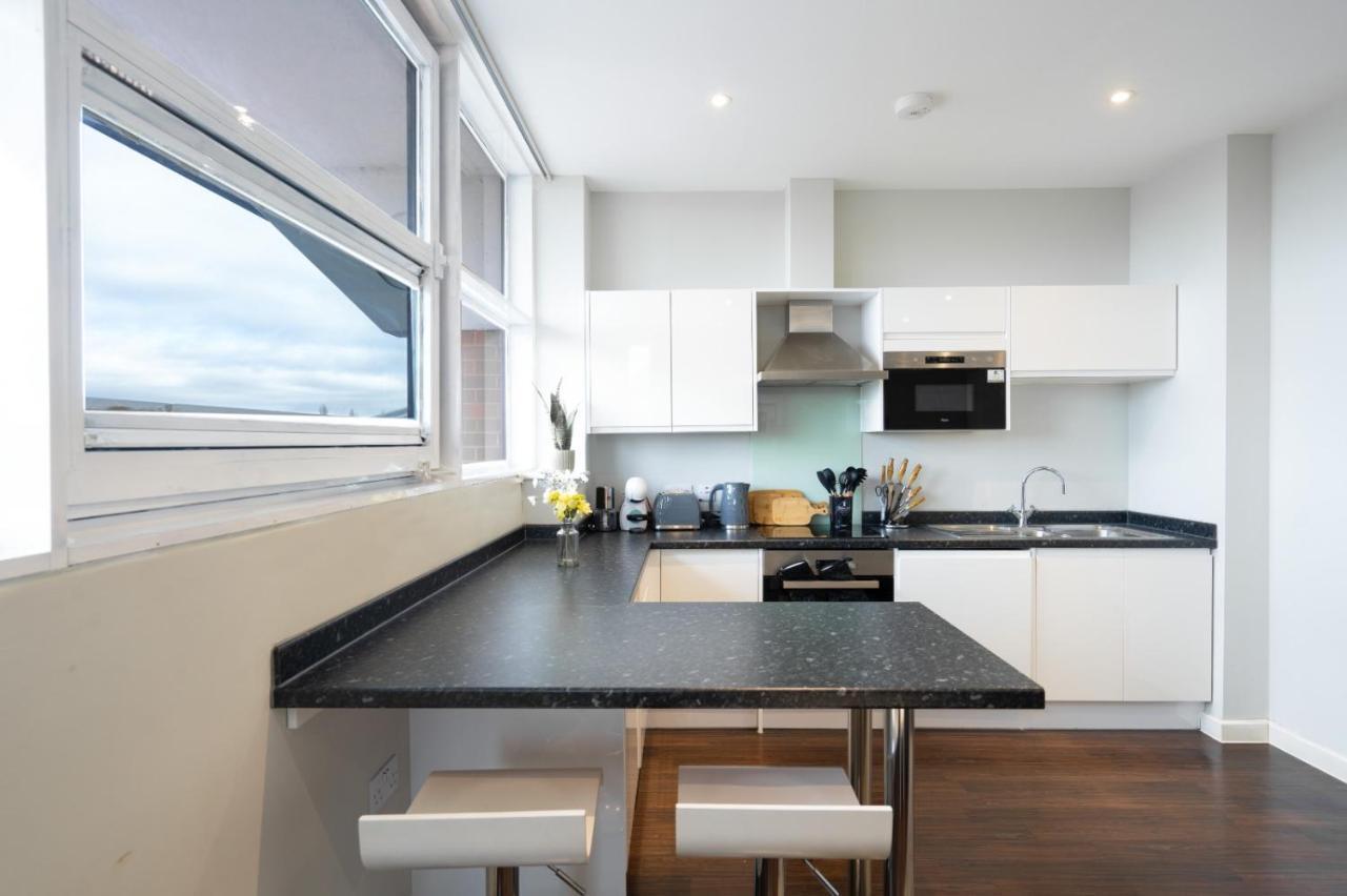 Superb Studio London