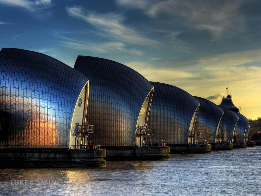 Luxe By Excel * Londen