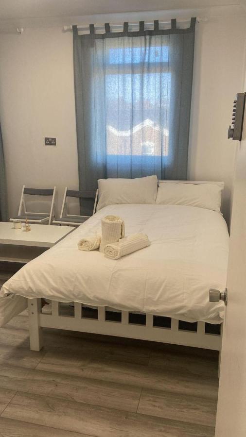 Remarkable 1-bed In * Londres