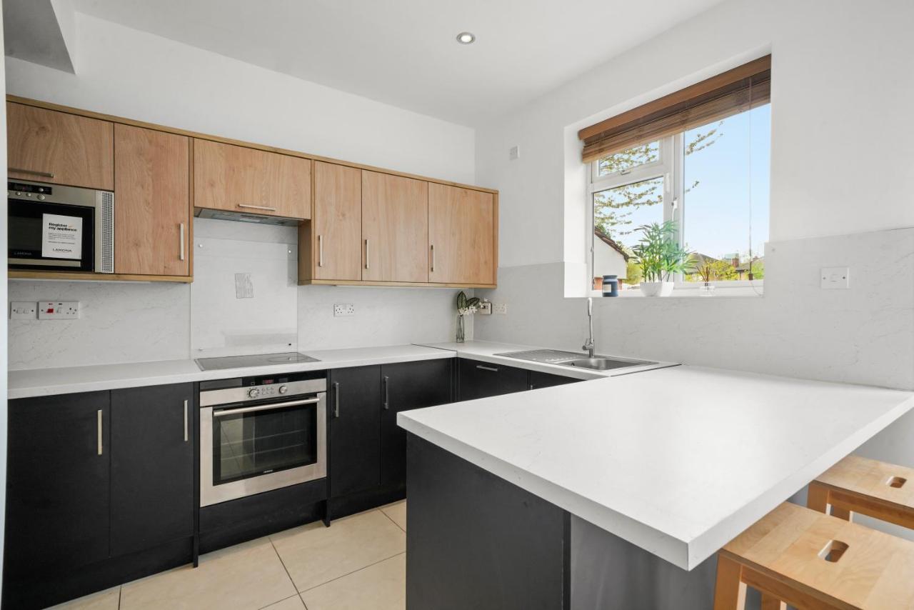 Appartement Hanger Lane Hububb *
