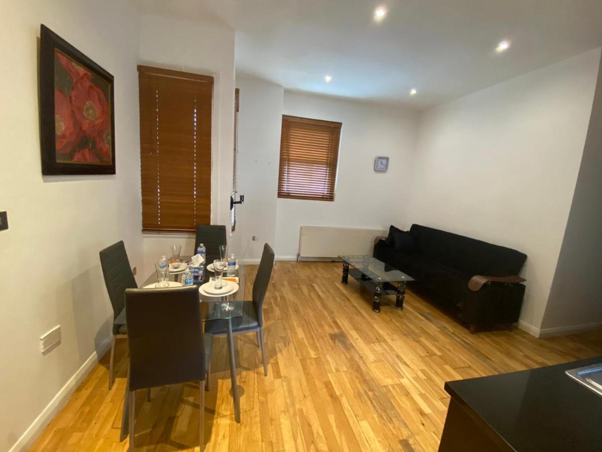 Apartment 005- Frampton St 2 Bedrooms London