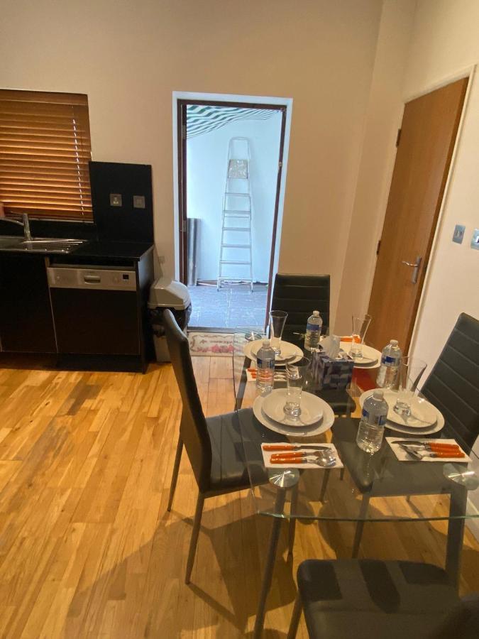 005- Frampton St 2 Bedrooms London