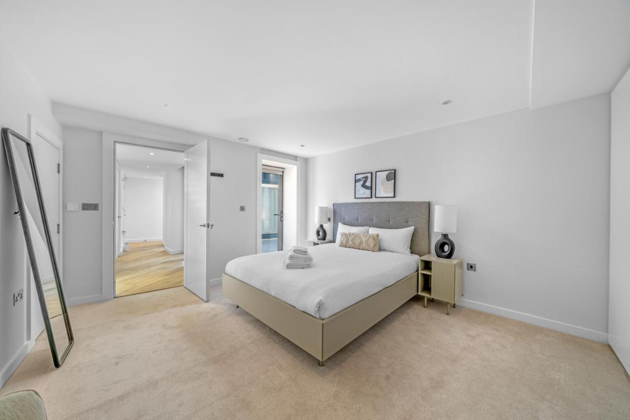 Joivy Stylish 3 Bed, 3 Bath House With Private Courtyard In Chelsea Vakantiehuis *
