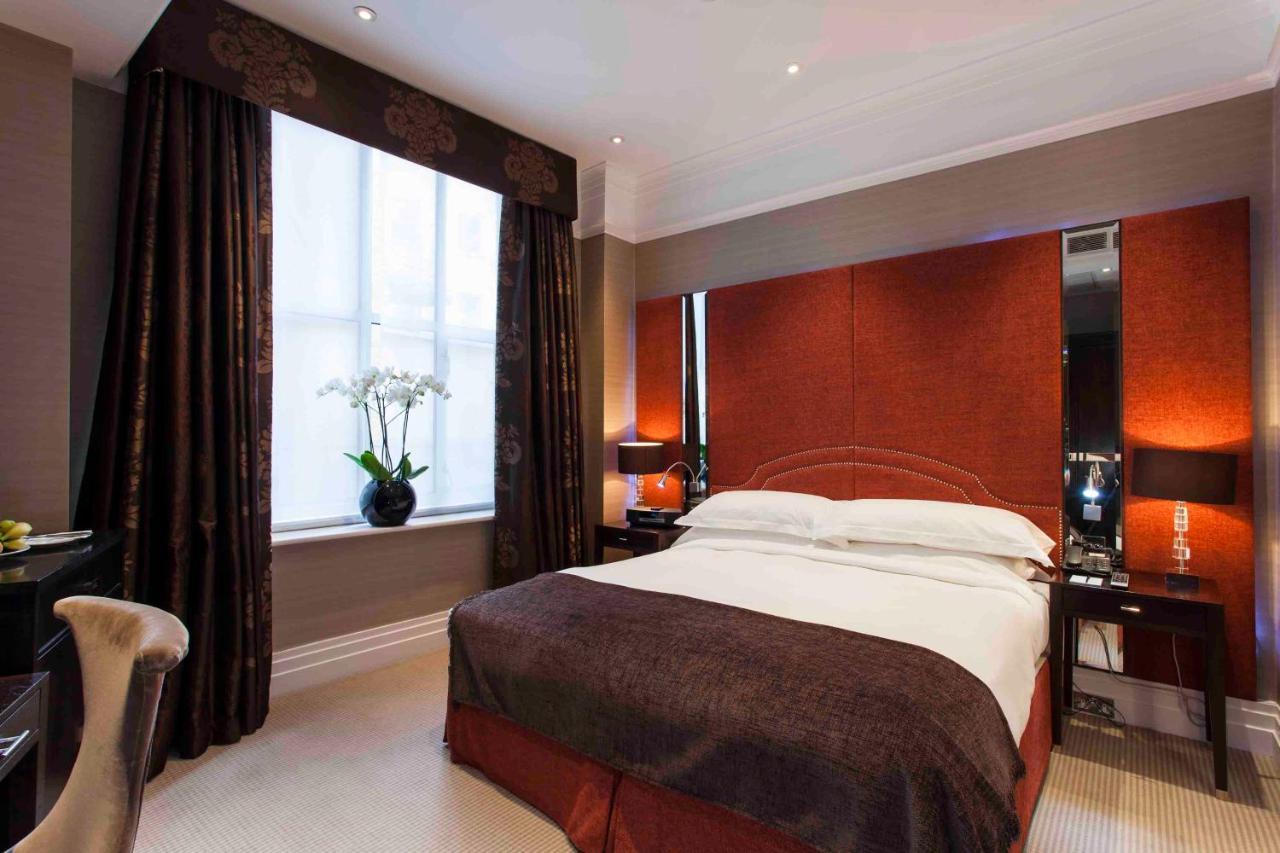 The Capital Hotel, & Townhouse Hotel Londres