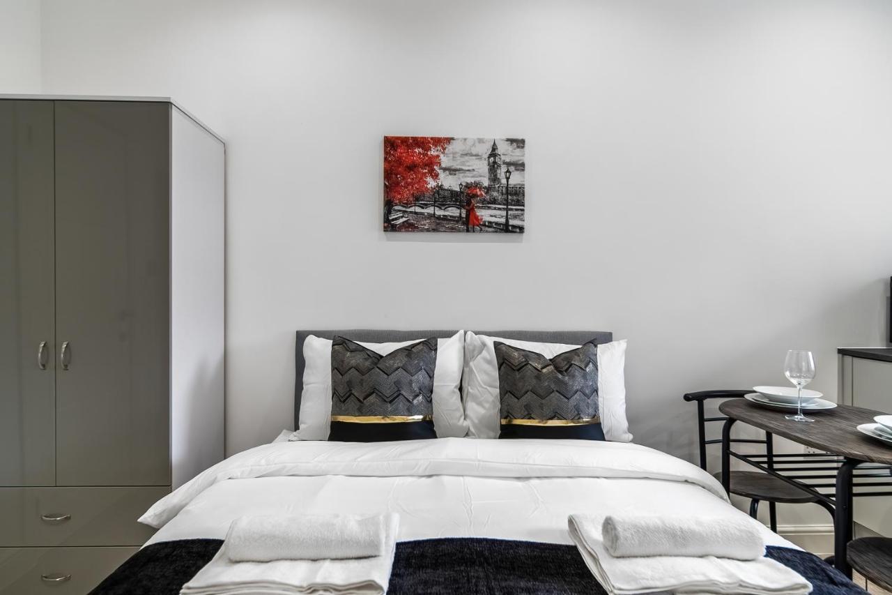 Modern Studio In Wembley * London