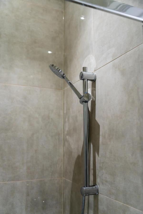Modern Studio In Wembley * Londres