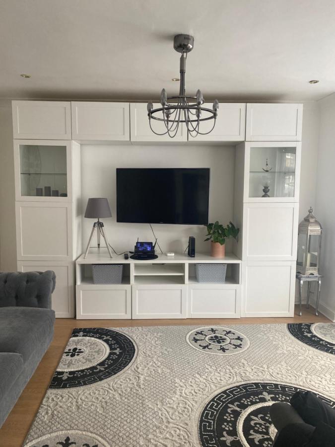 Hameway House- Stunning 4 Bedroom House With A Spacious Kitchen * Londres