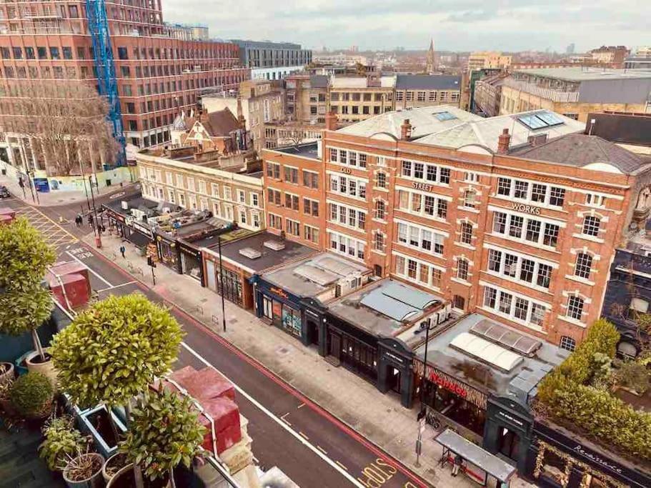 Large 3 Bed 3 Bathrooms Penthouse With Terrace And Views In Londres